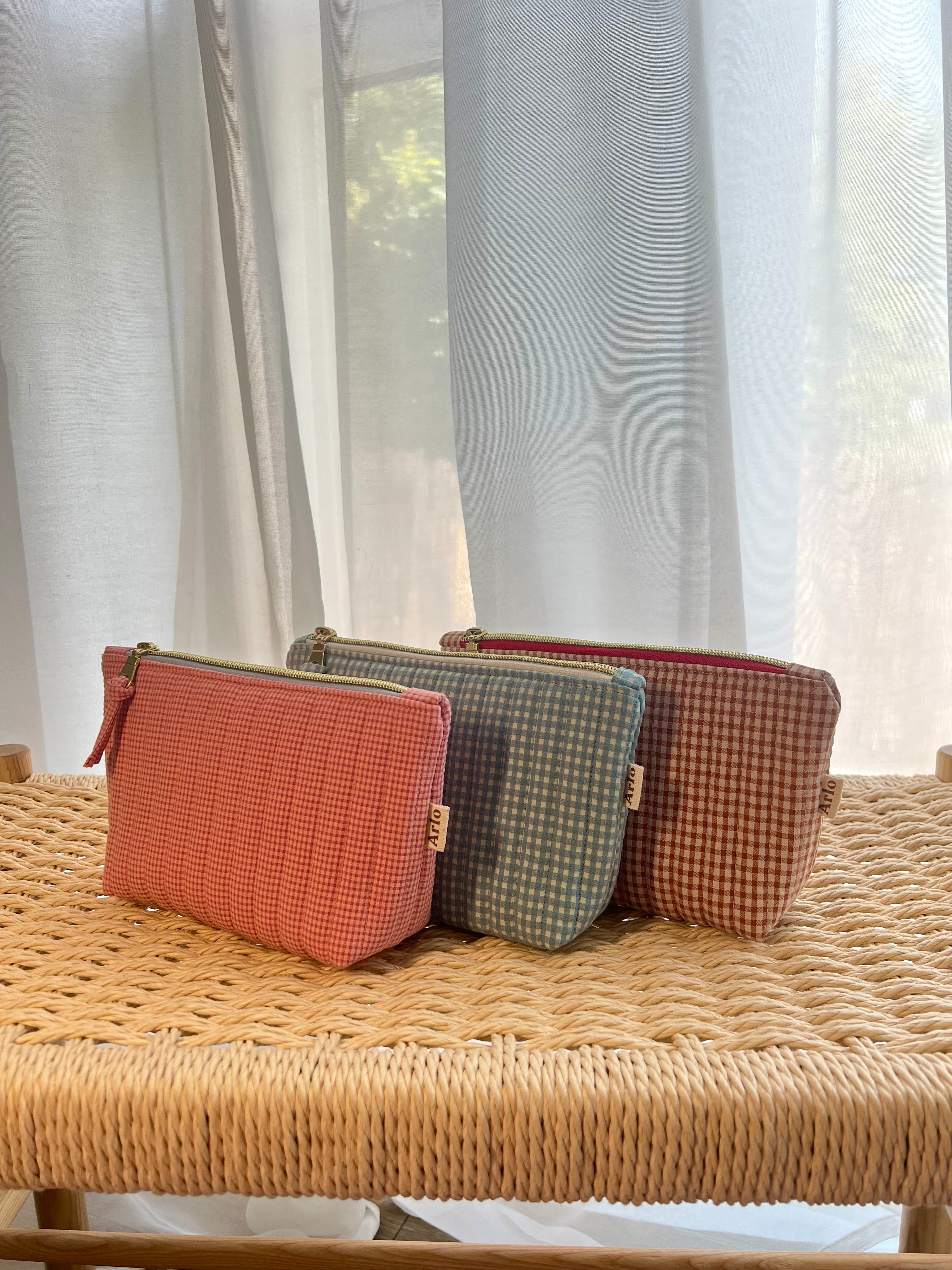 Gingham Medium Utility Pouch - Blueberry Pie