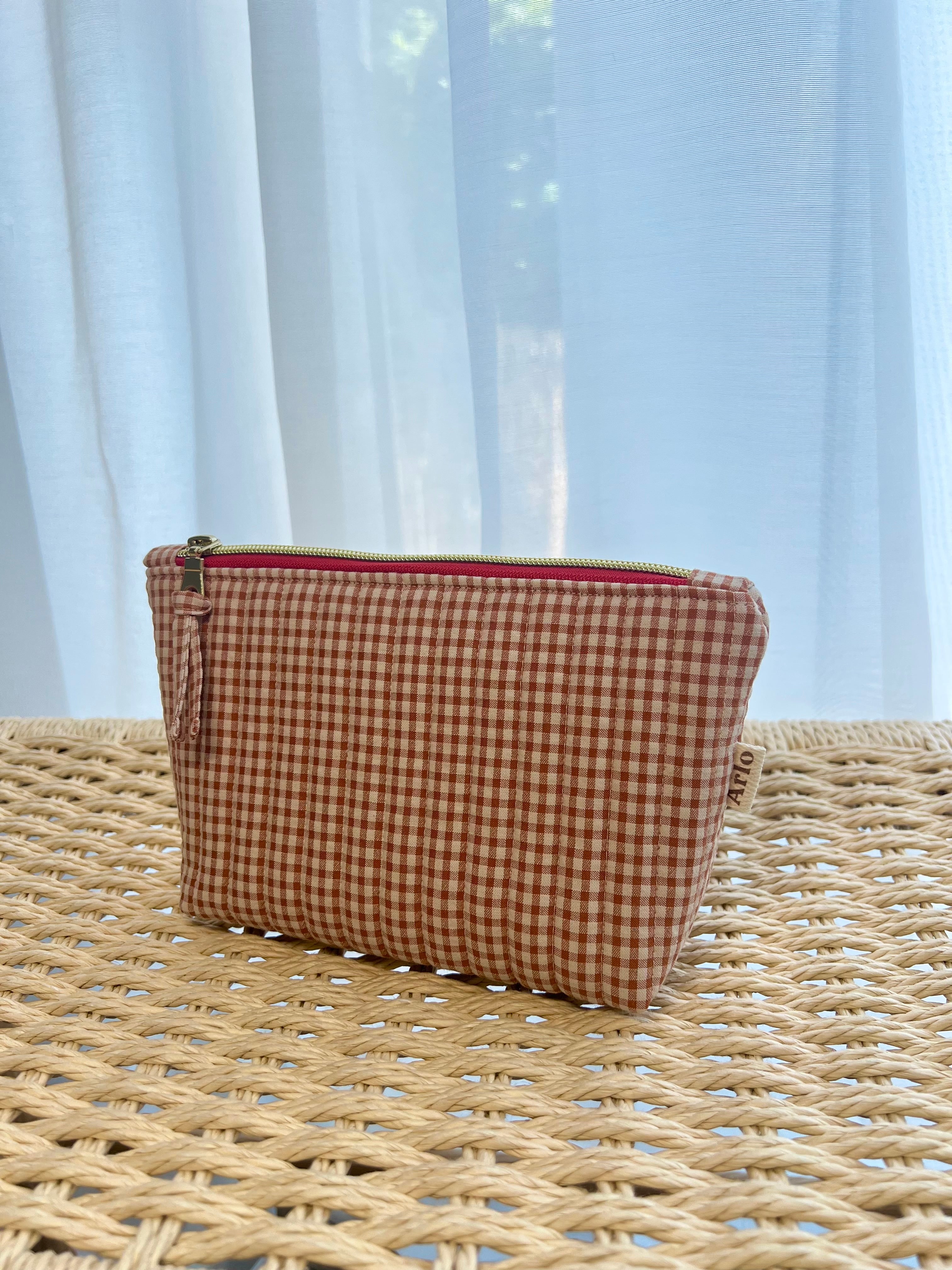 Gingham Medium Utility Pouch - Caramel Latte