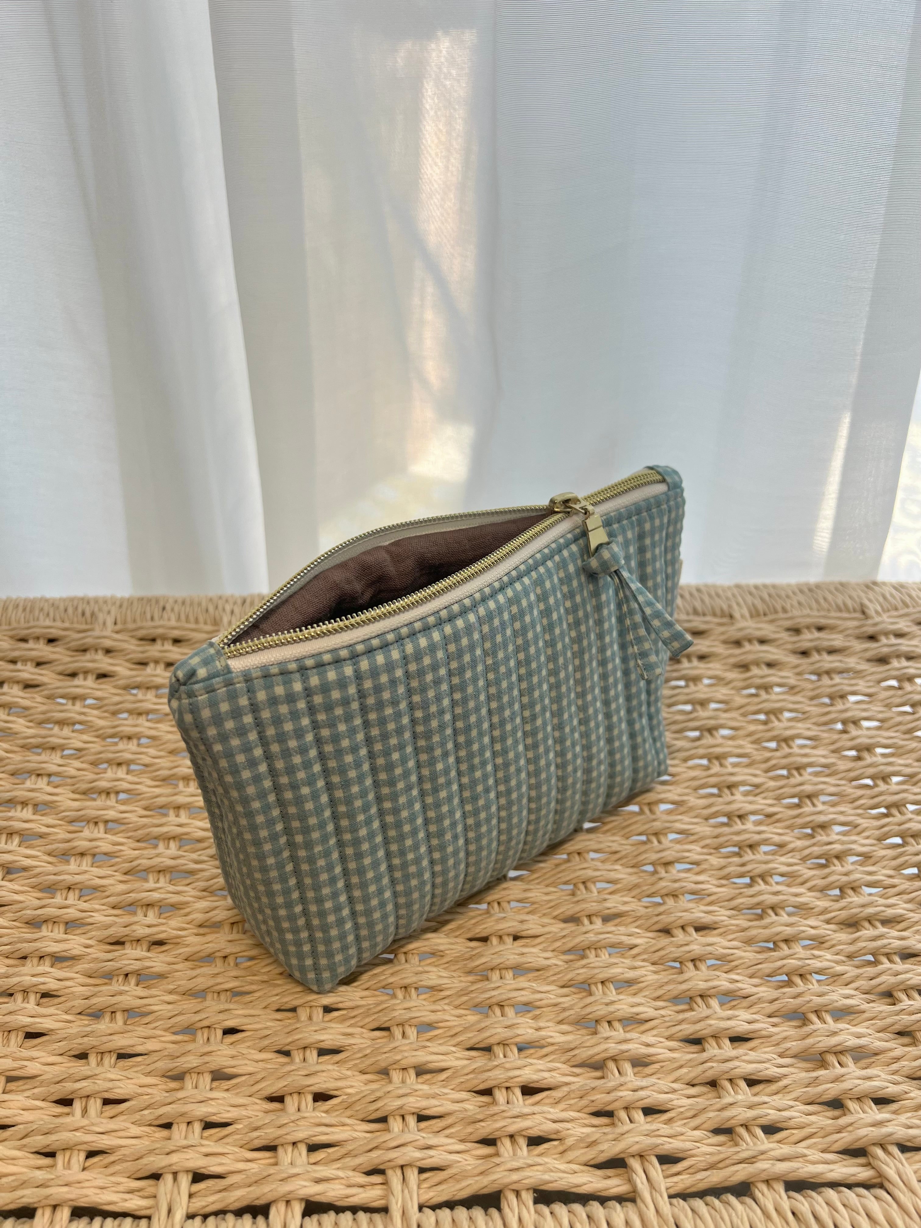 Gingham Medium Utility Pouch - Blueberry Pie