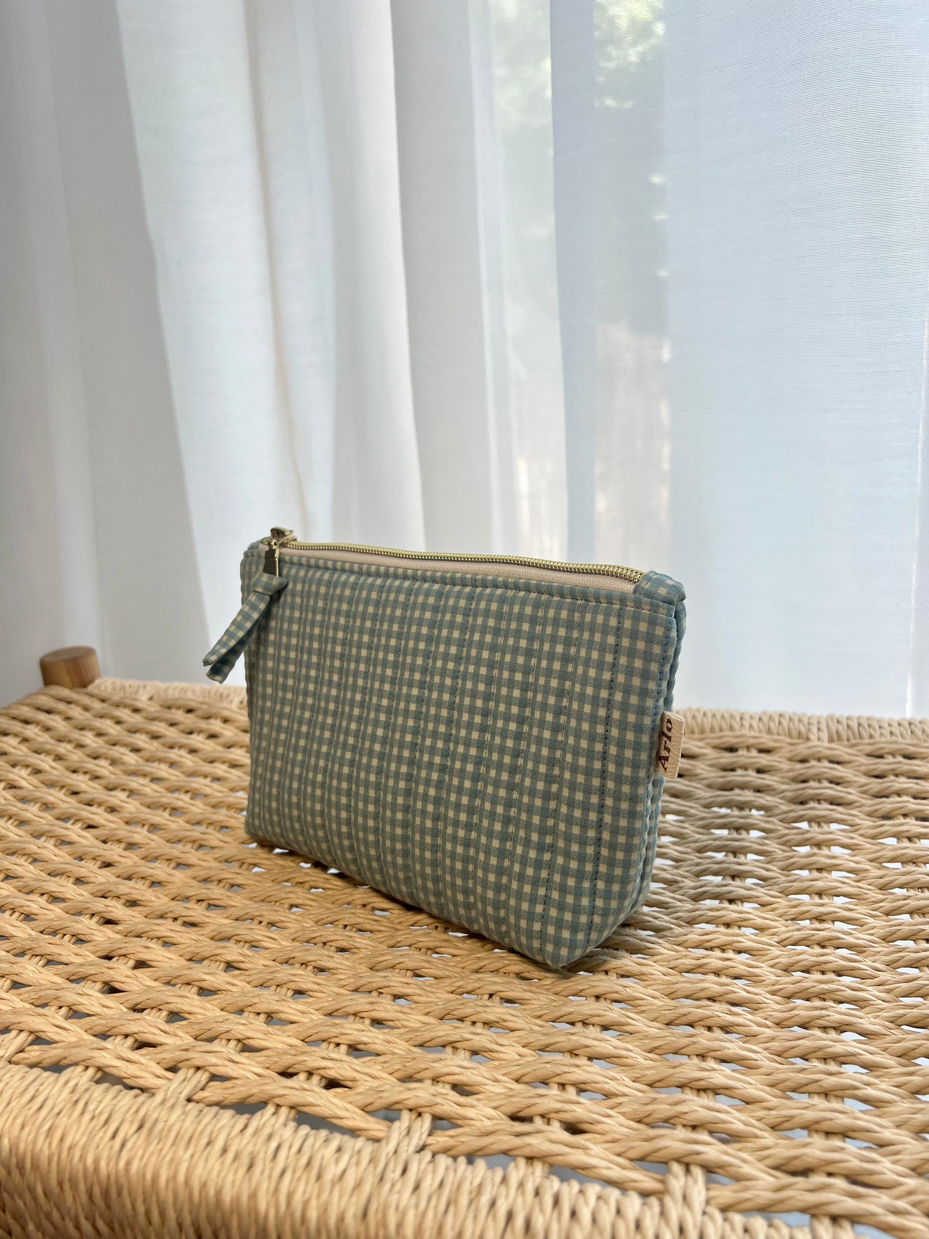 Gingham Medium Utility Pouch - Blueberry Pie
