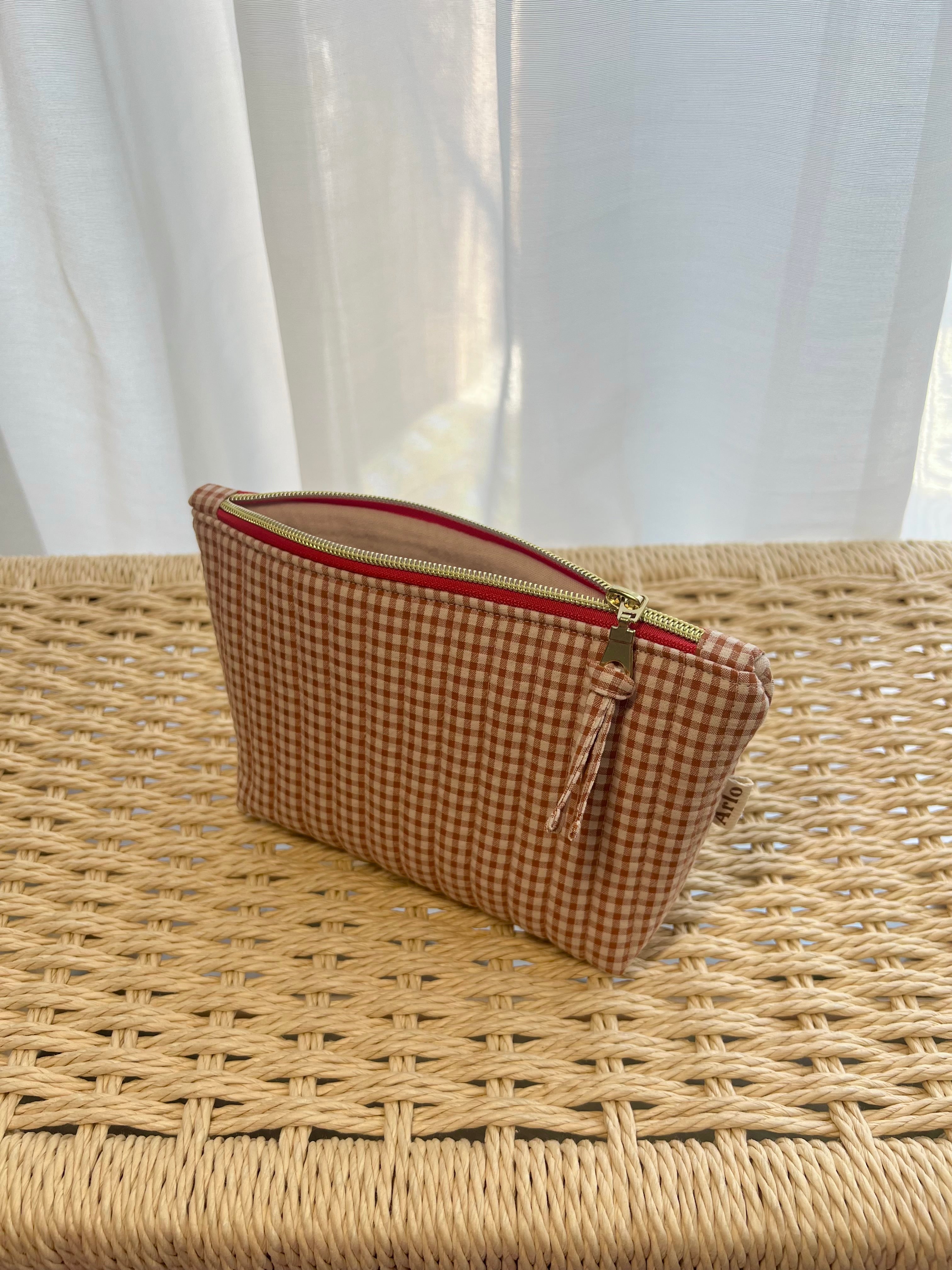 Gingham Medium Utility Pouch - Caramel Latte